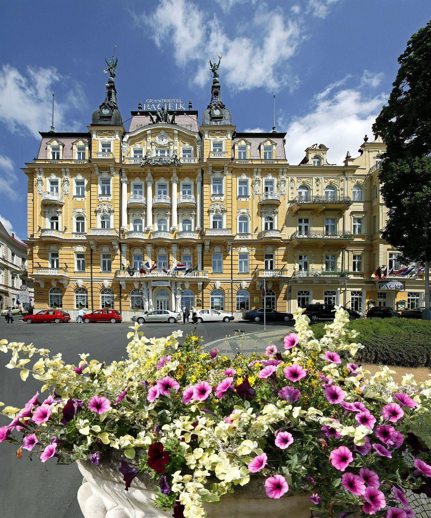 Ensana Hotel Pacifik Marianske Lazne Exterior foto